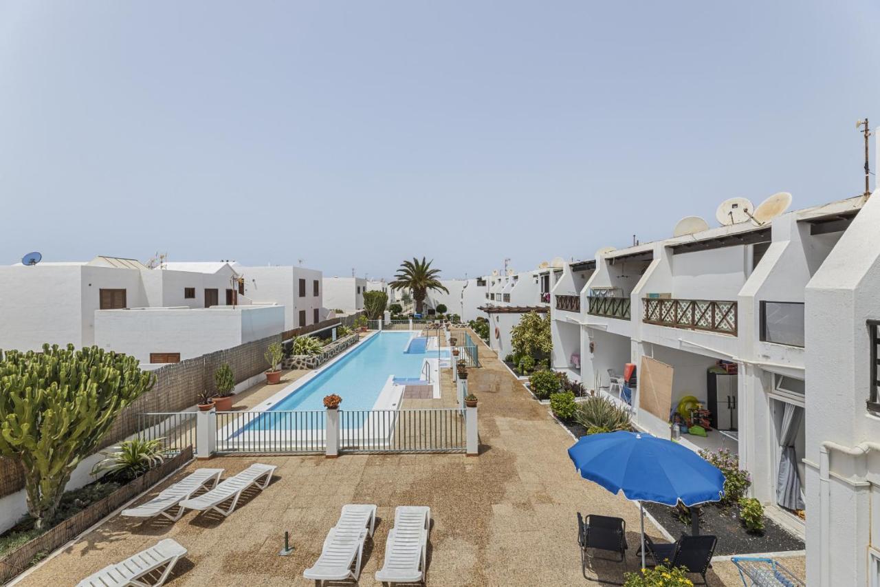 Hola Arnage Pool View Apartment Puerto del Carmen  Exterior photo