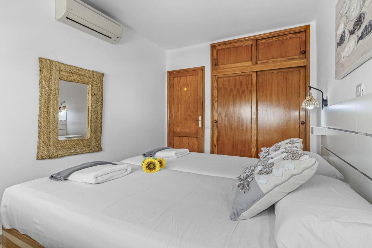 Hola Arnage Pool View Apartment Puerto del Carmen  Exterior photo